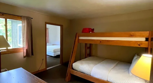 Семейный номер Standard с 2 комнатами Hanging Horn Lakeside Resort
