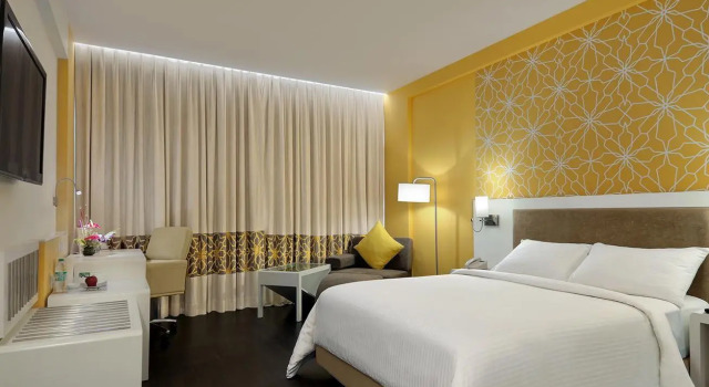 Номер Standard Hotel Kohinoor Elite near BKC