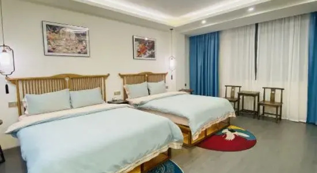 Люкс Seven Guesthouse