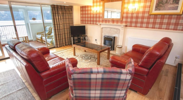 Loch Rannoch Highland Club Highland Lodge 43, Book Hotel Loch Rannoch Perthshire