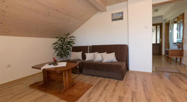 Апартаменты с балконом и с красивым видом из окна Apartmani Prebeg