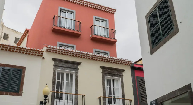 Island Residence Apartments