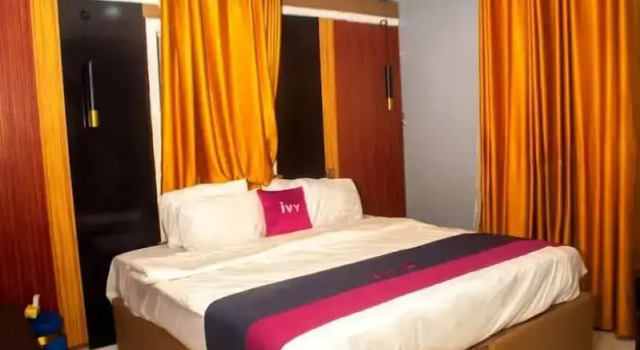 Apartment Ivy Hotel Epe