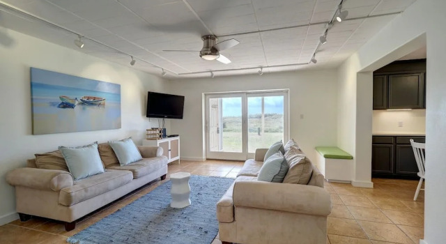 Island 170 3 Bedroom Condo