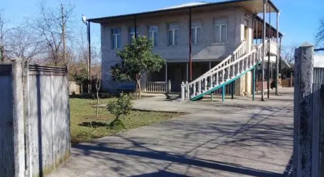 Guest House Tabidze, Buchen Sie Pension Khoni Imereti