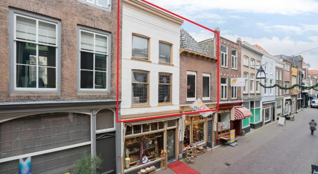 Voorstraat-Straatzicht Boven