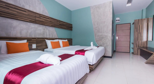 Ray Hotel