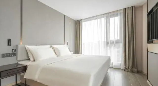 Люкс Taizhou Old Street Maoye Tiandi Atour Hotel