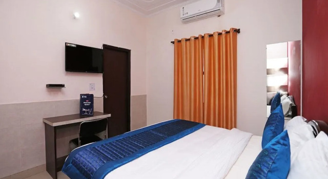 Hotel Naval Residency By OYO Rooms
