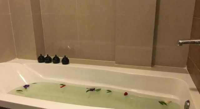 Трёхместный номер Standard с балконом The Emerald Sea Resort