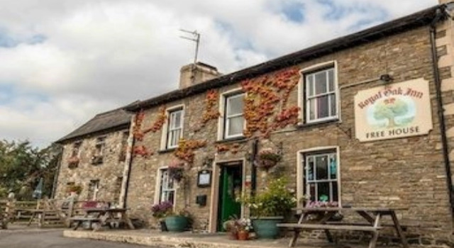The Royal Oak Inn, Rhandirmwyn, Забронировать Отель Лланфэр-ар-и-брин Южный Уэльс