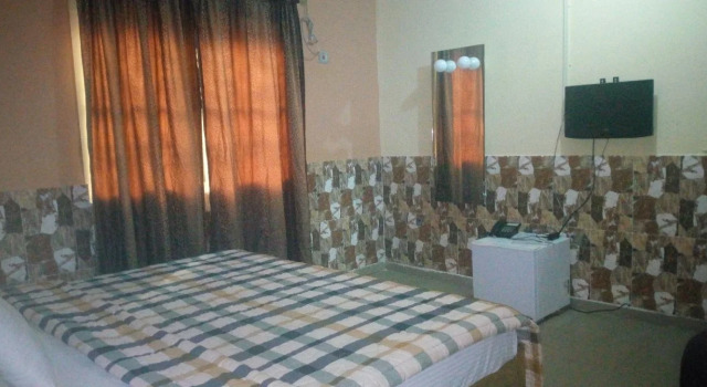 Ibis Diamond Hotel, Book Hotel Ikeja 