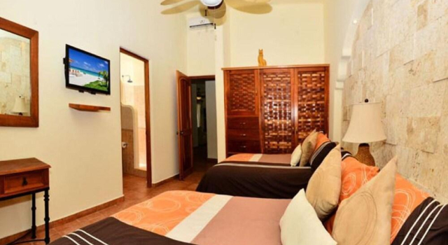 4 Br Villa - Casa Rebeka Playacar I - Dlp 21875, Забронировать Вилла Отели Плая-дель-Кармен 4 звезды, 4*