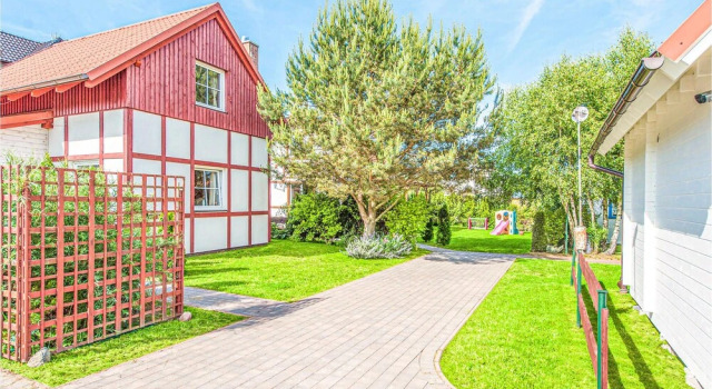 Beautiful Home in Ustka With 2 Bedrooms, Varaa Hotelli Ustka 