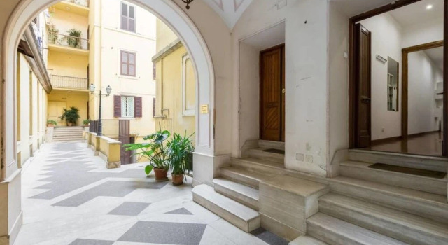 Modern and Bright Flat/5 Guests/close to Vatican, Prenota Hotel Roma Lazio