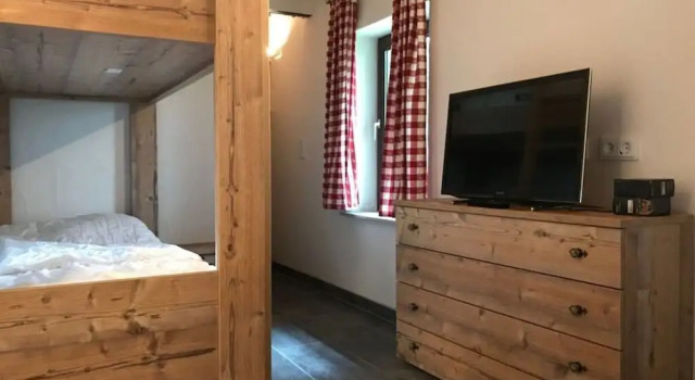 Alpine Hut Hannah Comfortable Vacation Home