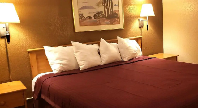 Номер Deluxe Coratel Inn & Suites by Jasper Mankato