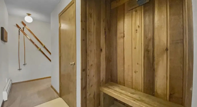 Top Floor Unit Andorra 9 Condo with Heated Garage by Redawning, Забронировать Апартаменты/квартира Апартаменты Брекенридж, Апартаменты/квартира