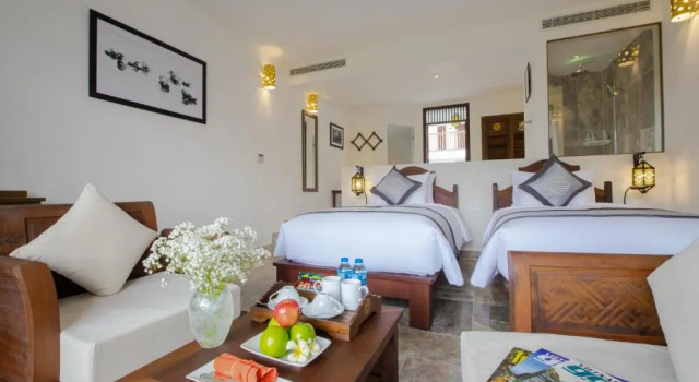 Номер Deluxe с балконом Legacy Hoi An Resort