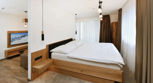 Люкс Deluxe APLEND Hotel Ovruč