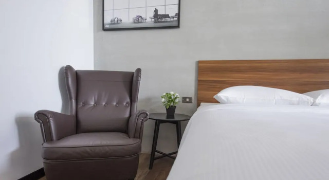 Двухместный номер Superior с балконом OX Suites