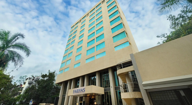 Fariyas Hotel