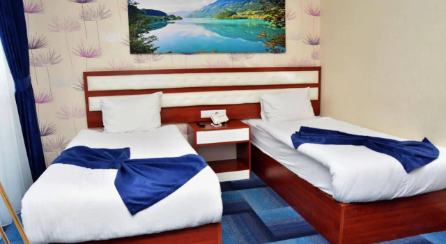 Grand Business Hotel