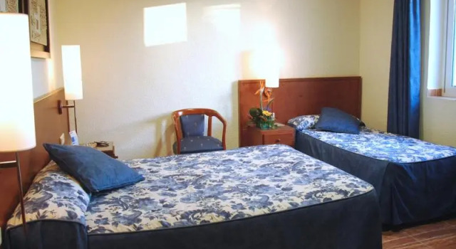 Двухместный номер Standard с балконом Hotel Masa International