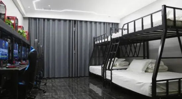 Кровать в общем номере Xinba E-sports Homestay