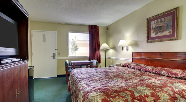 Econo Lodge, Varaa Hotelli Montgomery Alabama