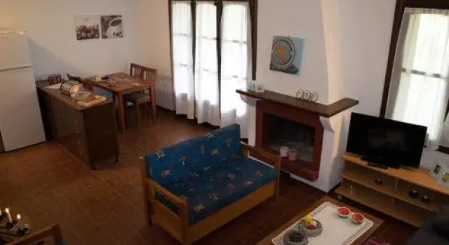Aparthotel 4 stars Kalyves Polygyrou, Book Hotel Gerakini 