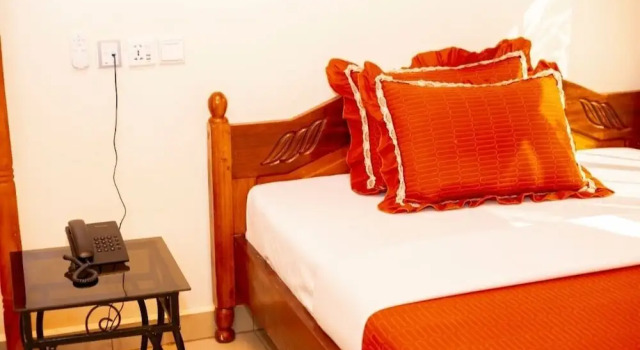 Novaland Hotel