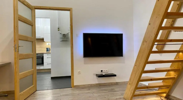 Апартаменты Sasfeszek Apartman (Teljes lakás)