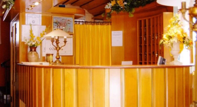 Hotel Corallo, Book Hotel Hoteller i Friuli Venezia Giulia med parkering, Parkering