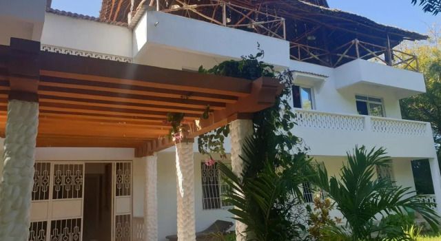 Karibuni palace mtwapa, Забронировать Апартаменты/квартира Мтвапа 