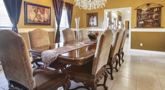 Lovely 4 BR home only 15mins from downtown NOLA home