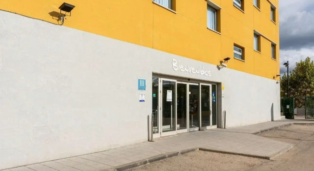 Travelodge Madrid Alcalá de Henares, Забронировать Отель Алькала-де-Энарес Провинция Мадрид