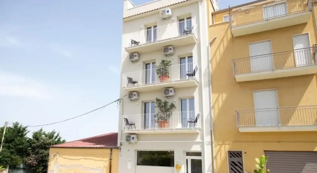 Ciuri Affittacamere, Book Bed and Breakfast Hotels in Sicily with Parking, Parking