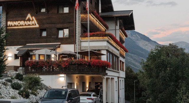 Hotel Panorama, Varaa Hotelli Montana 
