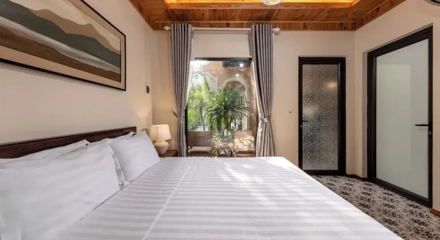 Двухместный номер Standard с видом на бассейн Trang An Aroma Homestay