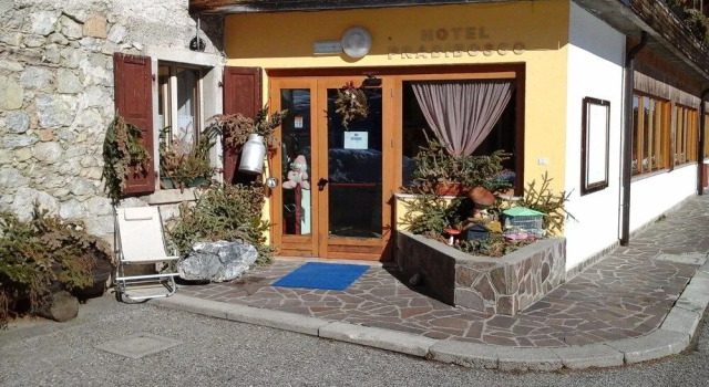 Hotel Pradibosco Agrituristico, Rezervați Hotel Sappada Friuli Venezia Giulia