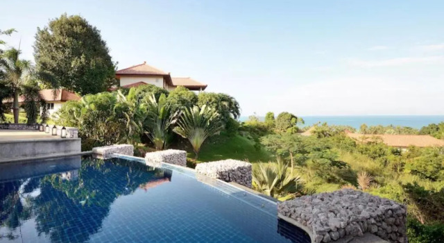 Апартаменты Amazing Seaview Apartment