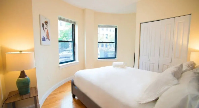 NEW 4 Bed 2 Full Bath Condo Near Back Bay