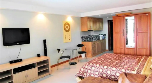 Swimming Pool View Spacious Studio 5 Min To Beach, Забронировать Апартаменты/квартира Джомтьен-Бич Паттайя