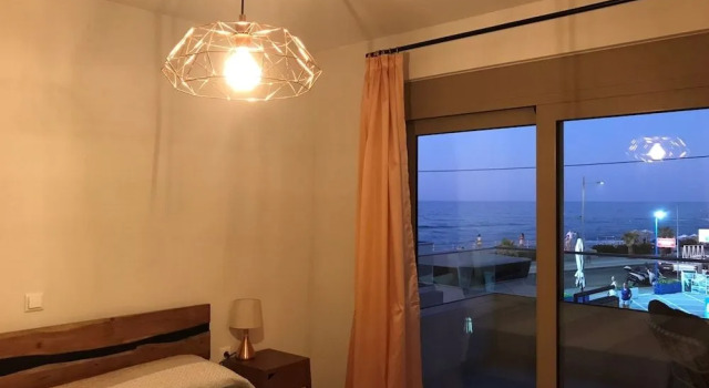 Freedom Apartment Central Beach Rethymno, Забронировать Апартаменты/квартира Ретимнон Центральный Крит