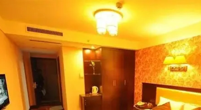Yuntian Hotel Luoyang, Book Hotel Lao Cheng 