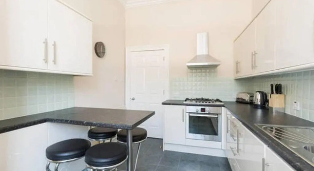 Апартаменты ALTIDO Amazing Hanover St Apt In City Centre 2BR, 2bath
