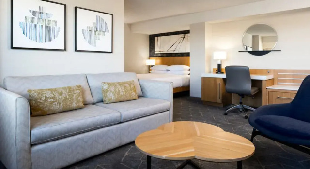 Двухместный номер Executive Delta Hotels by Marriott Saskatoon Downtown