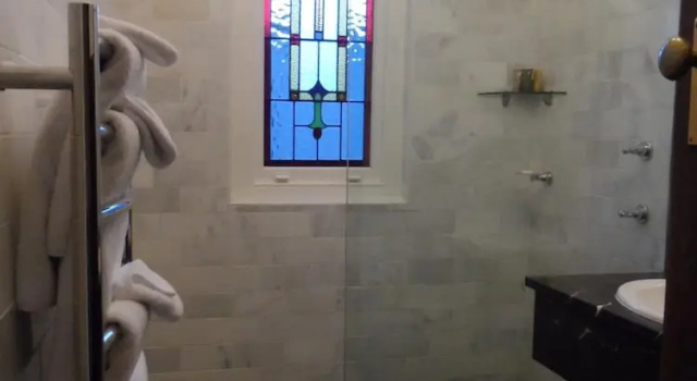Номер Standard Carrington Hotel