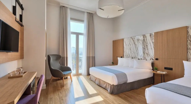 Номер Deluxe с балконом и с красивым видом из окна Aegli Hotel Volos
